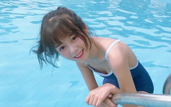 夏季清凉泳装美女写真