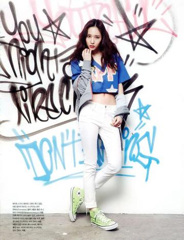 Krystal杂志Vogue girl