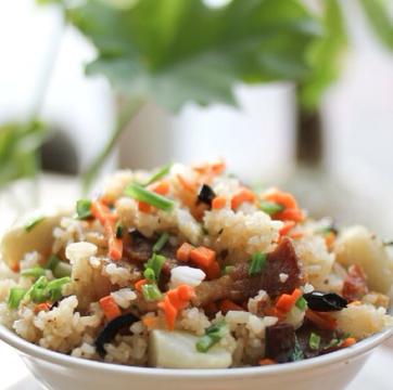 牛肉土豆焖饭