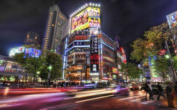 繁华的日本夜景