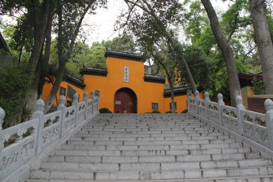 南京佛教中心——鸡鸣寺